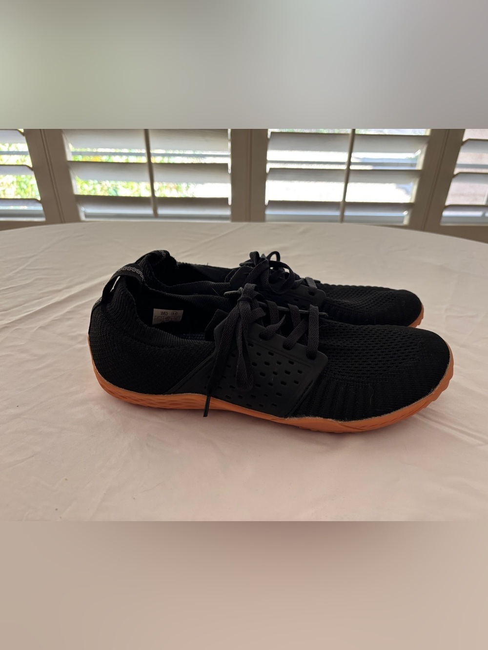 Whitin Black Barefoot Minimilist Cross-Trainer Lace Up Sneakers Men’s Size 44 - Picture 2 of 7